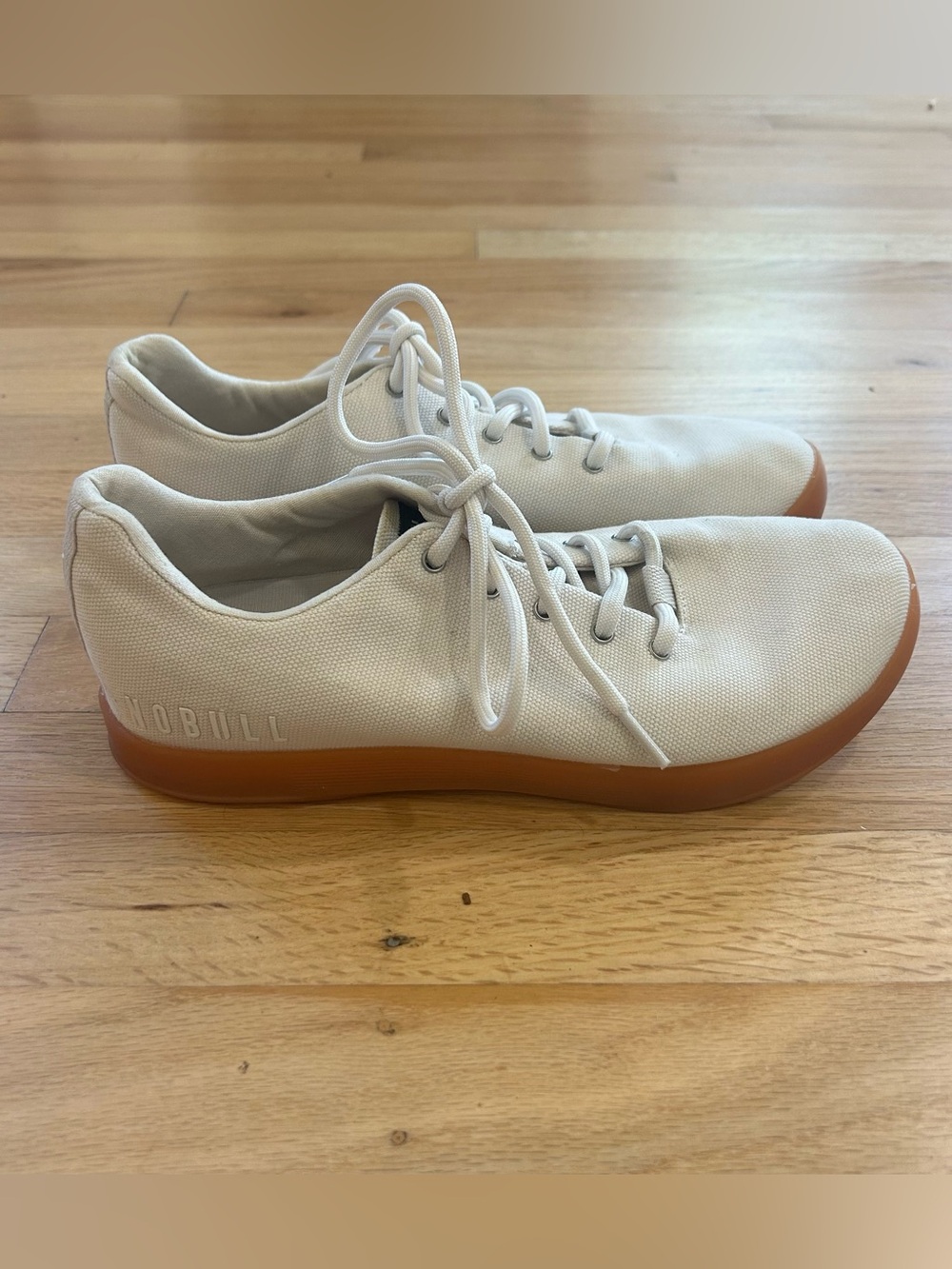NOBULL Gum Canvas Cream Trainers Tennis Shoes Women’s Sz 11 Men’s Sz 9.5 Casual
